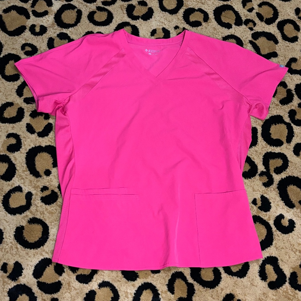 Med Couture 8470 Scrub Top